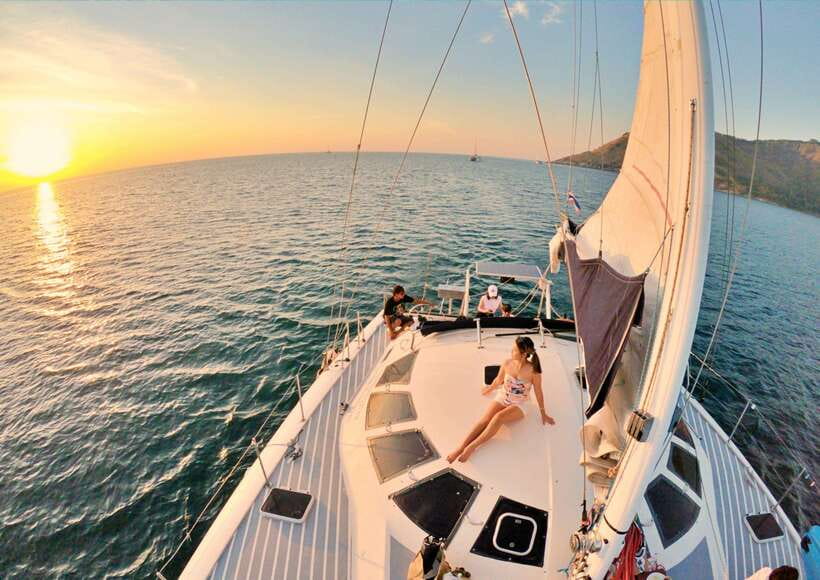 Phuket: Coral Island Catamaran Cruise with Sunset Dinner - Snorkeling Stop: What to Expect From Coral Island Water Time