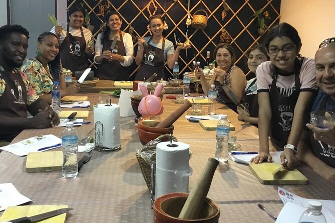 Phuket Easy Thai Cooking Class and Market Tour - Lunch vs dinner class timing: picking the pacing that fits you