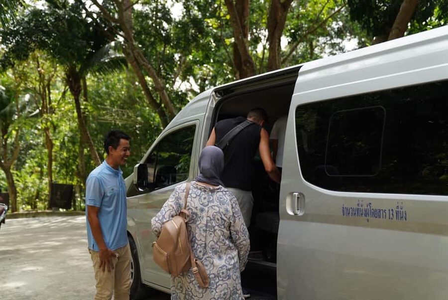 Phuket : Guided Tour to Elephant Sanctuary with Transfers - Meeting the elephants through real behavior, not tricks