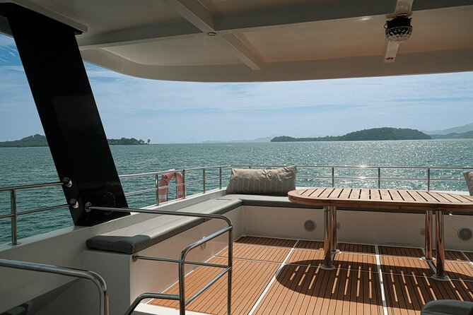Phuket : James Bond Island and Phang Nga Bay by Premium Yacht - Meals, Dinner, and Vegetarian Planning Without Surprises