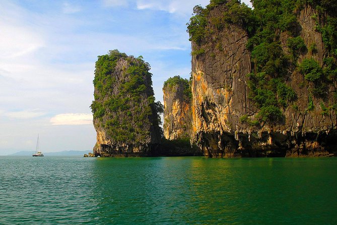 Phuket: James Bond Island by Premium Speedboat with Lunch - Hong Island canoeing: the activity that makes the tour worth it