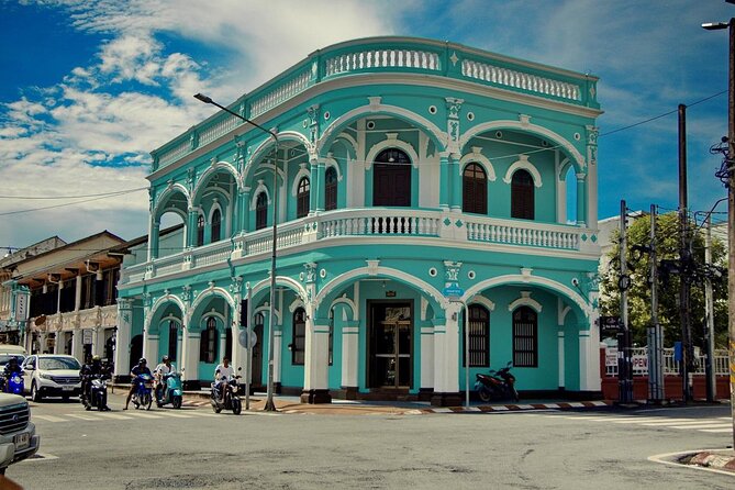 Phuket Night Street Food Walking Tour - Key things you will notice on this Phuket night food route