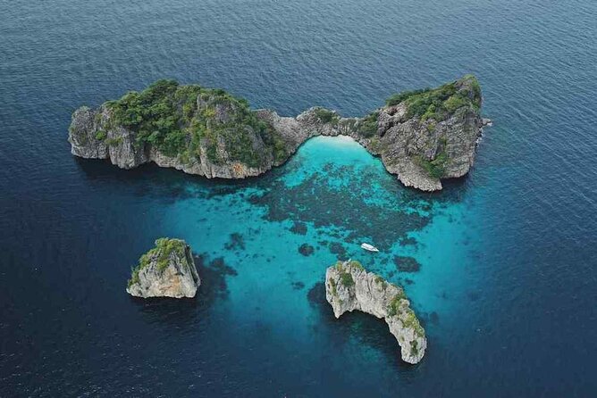 Phuket: Phi Phi Islands, Maya bay & Khai Island Tour by Speedboat - From Phuket pier to Phi Phi, what the day feels like