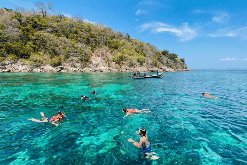 Phuket: Racha and Coral Islands Speedboat Trip with Lunch - Entering Racha and Coral From Phuket: The Simple Appeal