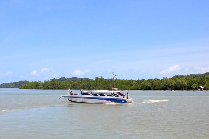 Phuket to Koh Lanta by Satun Pakbara Speed Boat - The Phi Phi Stop: Why There’s a Pause in the Middle