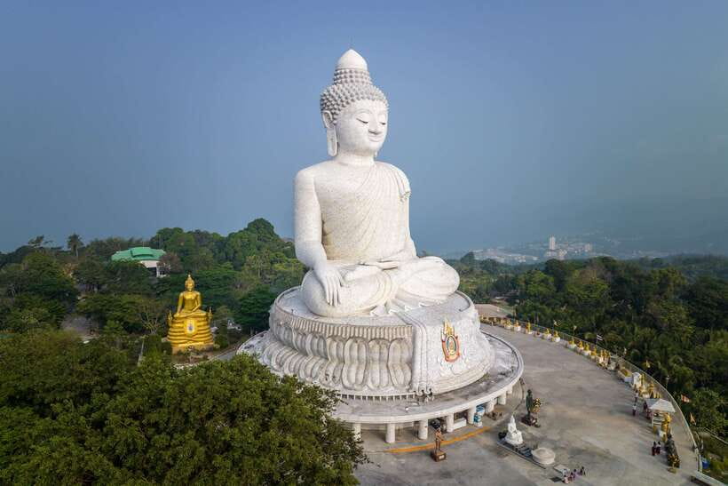 Phuket: Wat Chalong, Viewpoint, and Old Town Guided Tour - A half-day Phuket plan that actually hits the right notes