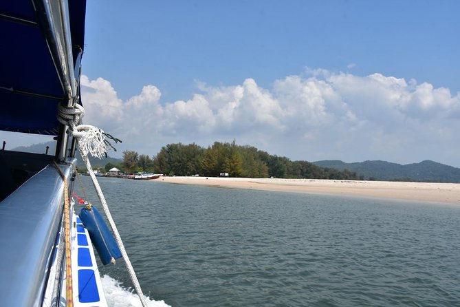 Private 4 Island Speed Boat Tour from Krabi - Private speedboat from Ao Nang: how the day feels in real life