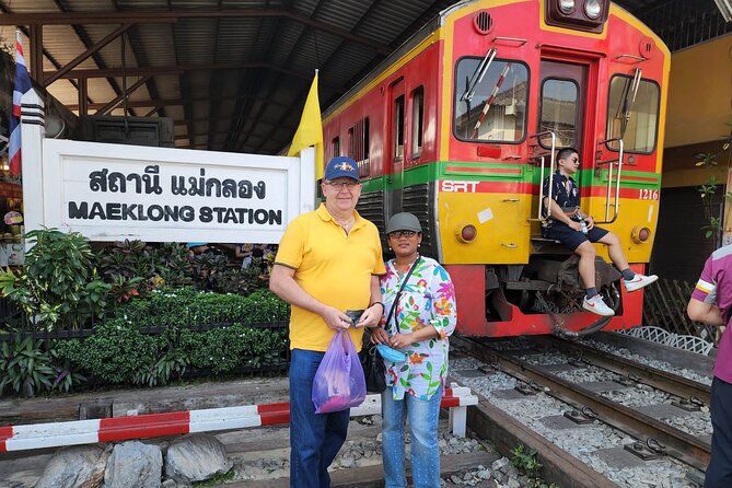 Private Amphawa & Maeklong Railway Market Day Tour with Fireflies - The Fireflies Segment: How to Set Expectations on a Day Tour
