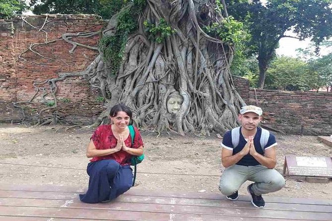 Private Ayutthaya Day Tour from Bangkok - Wihan Phra Mongkhon Bophit: bronze Buddha, huge proportions