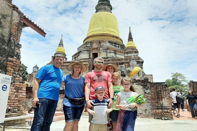 Private Ayutthaya Temples Tour From Bangkok - Wihan Phra Mongkhon Bophit: the longer 1 hour stop for the bronze Buddha focus