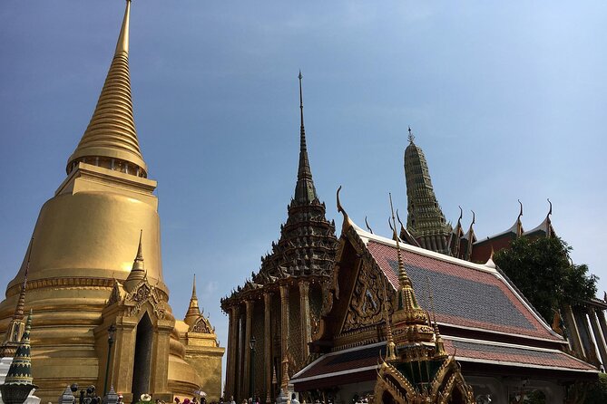 Private Bangkok Grand Palace Full-Day City sightseeing Tour - Entering the Grand Palace grounds and Wat Phra Kaew respectfully