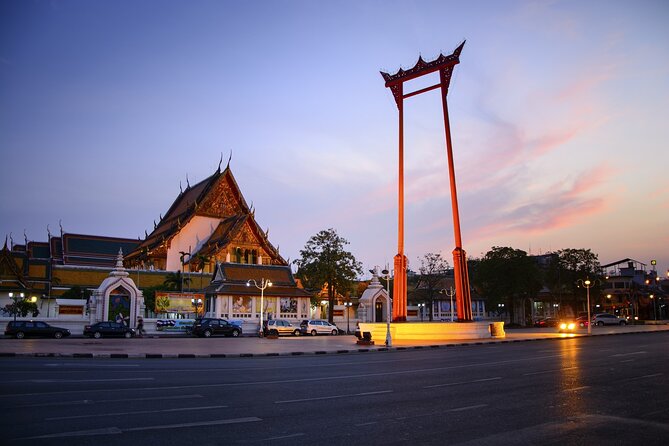 Private Bangkok Night Tour by Tuk Tuk with Dinner - Guide and driver quality can shape the whole night