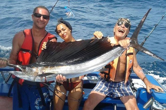 Private Boat Fishing TROLLING & SPINNING From Phuket - Lunch on the boat: why it is more important than it sounds