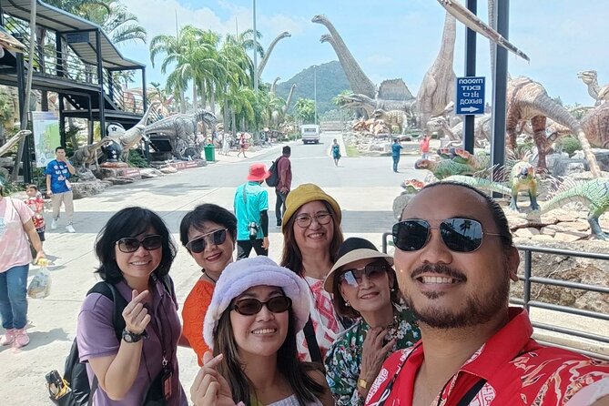 Private Custom Tour with a Local Guide - Wat Arun and Wat Pho: Photo-First Icons and the Reclining Buddha Moment