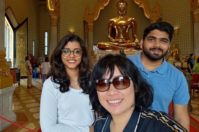 Private Custom Tour with a Local Guide - Chinatown After Dark and Pak Khlong Flower Talat for Sensory Bangkok