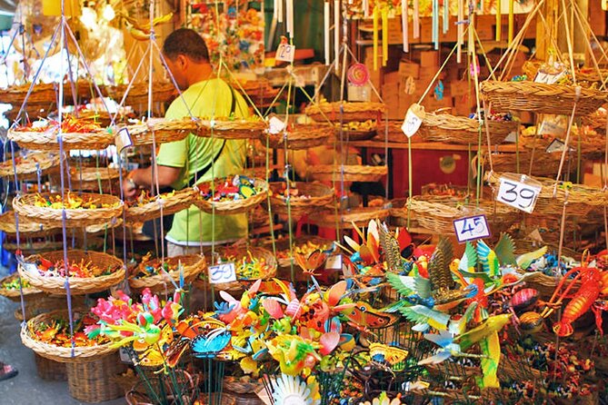 Private Exclusive Guided Chatuchak Weekend Market Shopping Tour - Entering Chatuchak Weekend Market: A Maze, Not a Browse