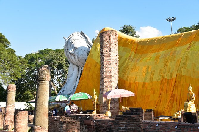 Private Excursion to Ayutthaya, World Heritage site and Ang-Thong Discovery - Ang Thong Province Lunch Stop and Easy Food Wins