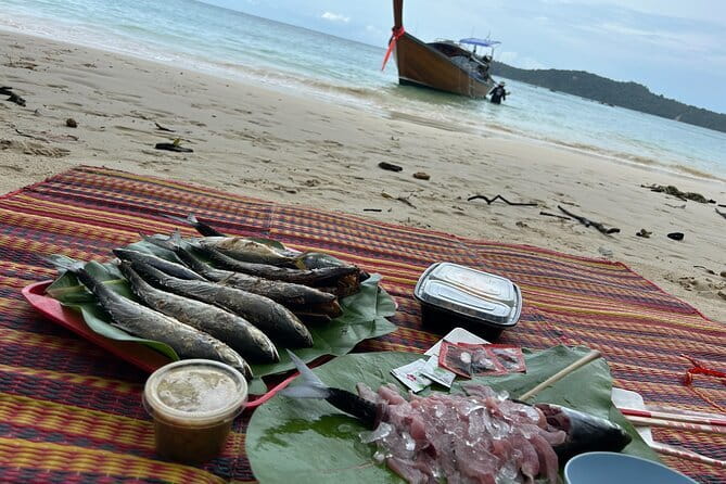 Private Experience with Fishing, Barbeque, Sashimi and Snorkeling - Fishing for small and big fish, then let the captain cook