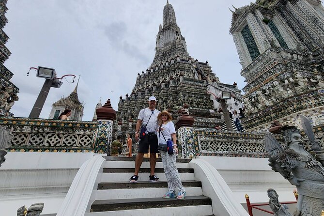 Private Full Day Bangkok City Tour - Wat Traimit and the Golden Buddha: a statue with a past