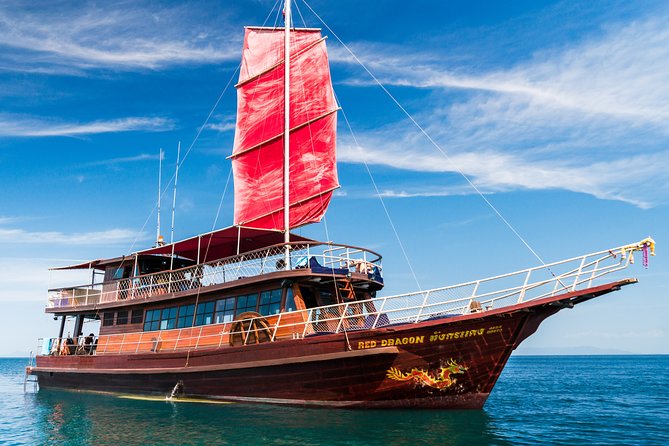 Private Full-Day Red Dragon Yacht to Angthong National Marine Park - Ko Lao Yu, Buffet Lunch, and the Pace Shift