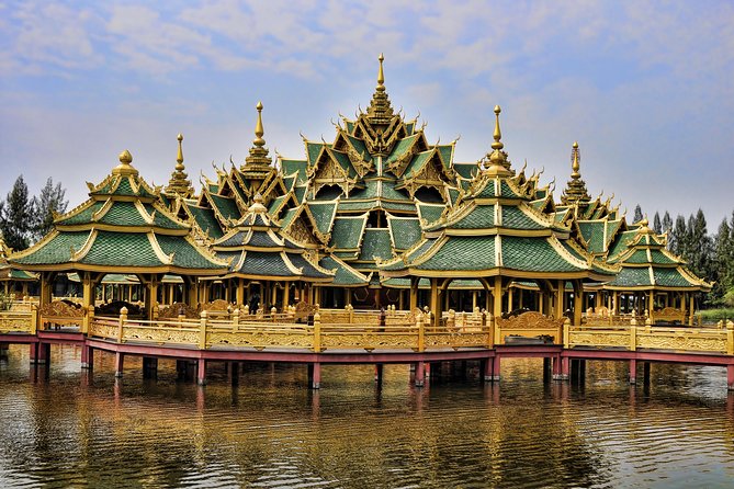 Private Guided Day Tour to Erawan Museum & Ancient City - Muang Boran (Ancient City): Thailand in scaled buildings and rebuilt originals