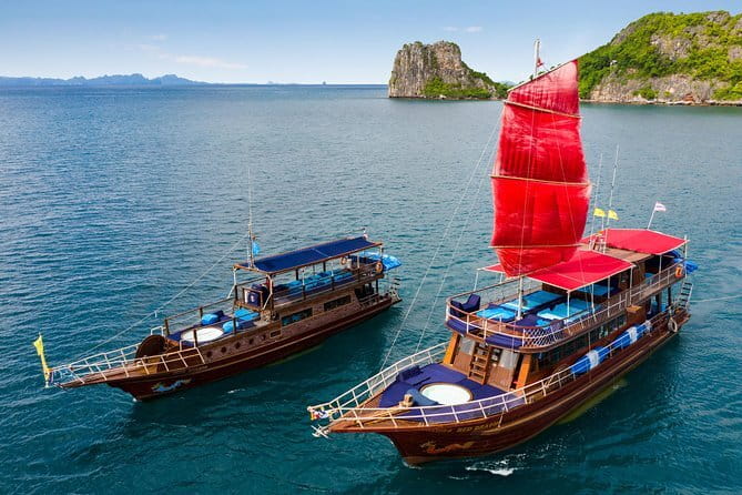 Private Pig Island & Koh Taen Luxury Longtail Tour - Stop 2: Koh Mat Sum, Pig Island Time and How to Handle It Well