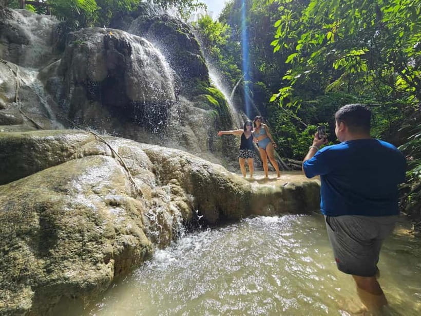 Private : Sticky Waterfall & Secret Temple & Karen Village. - Quick hits you can count on