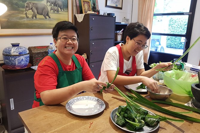 Private Thai Home Cooking Lesson (since 2004) - What you learn beyond the recipe card