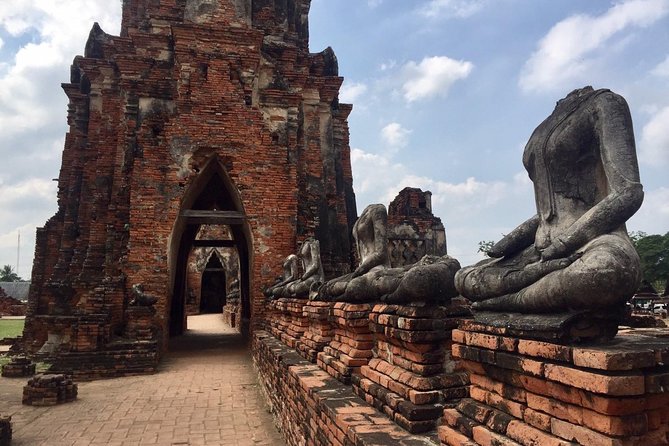Private Tour: Ayutthaya Day Trip with Boat tour - Si Sanphet Market Snacking: Thai Food Without Guesswork