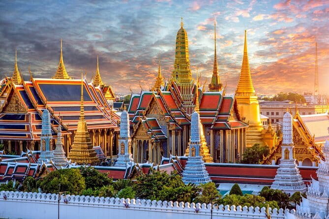 Private Tour: Grand Palace,Wat Phra Kaew, Museum&Cooking Class - Lunch by the Chao Phraya River: The View Is Part of the Deal