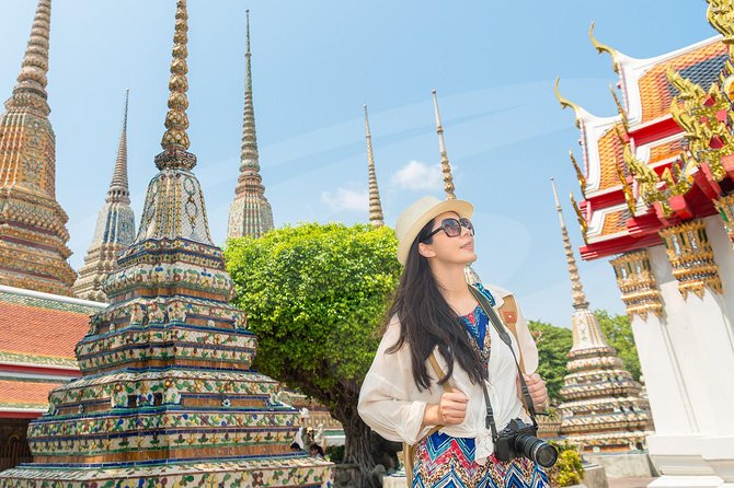 Private Tour of Bangkok's Temples Including Reclining Buddha (Wat Pho) - Chinatown street life and Pak Klong Talad flower market as your reset