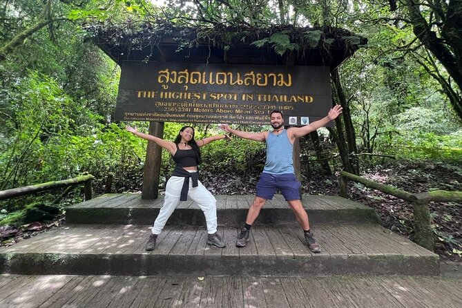 Private Tour to Doi Inthanon including Twins Pagodas and Hiking - The Rice Terrace and Coffee Plantation Hike: A Local-Guide Kind of Adventure