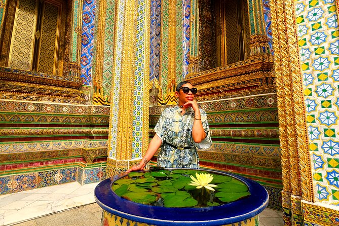 Private Tour to Grand Palace of Bangkok, Pho and Arun Temple - Getting there the easy way: pickup, air-conditioning, and a private car