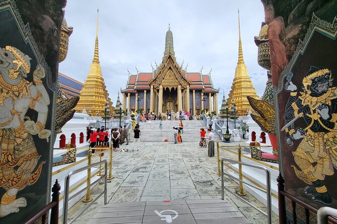 Private Tour to Grand Palace, Pho Temple and Arun Temple - Price and what $131 really buys you in Bangkok