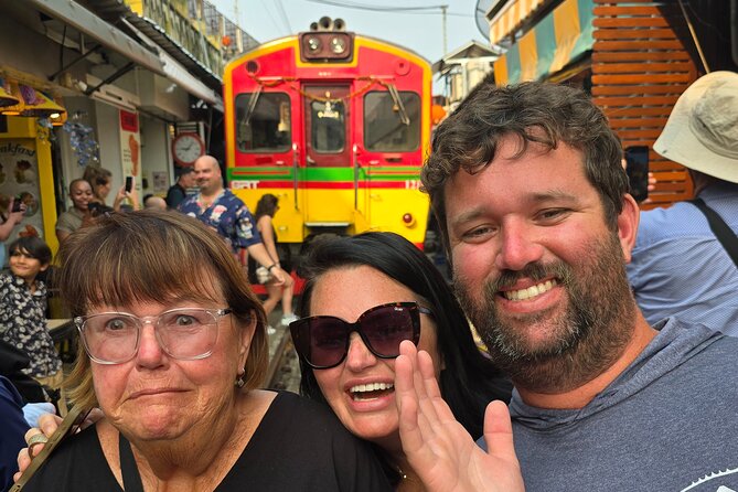 Private Tour to Maeklong Railway Market and Floating Market - How long the day feels, and why pickup time matters
