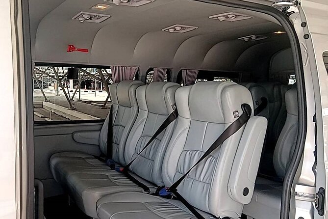 Private Transfer from Hotel to Bangkok Airport incl. tollway - Comfort details that matter when you are tired