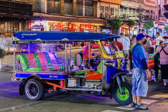 Private Tuktuk Authentic Food Tour (Chinatown-Flower Market) - The guide makes or breaks it, and Poppy’s name keeps showing up