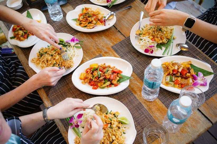 Railay: Hands-On Thai Cooking Class at Railay Beach - Ingredient Stories and Thai Eating Culture