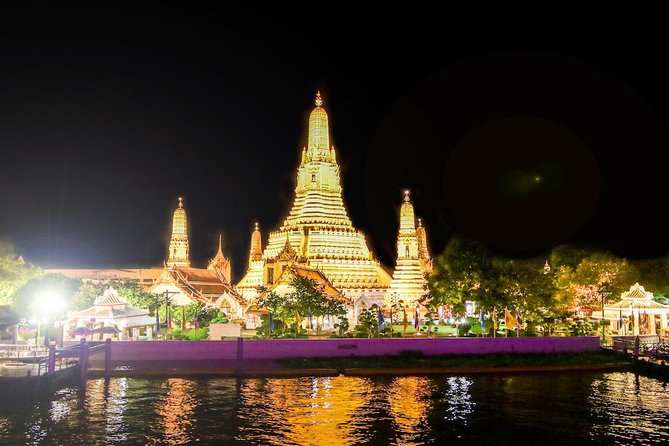 Saffron Luxury Dinner Cruise: A Journey on the River of Kings - Guan Yu Shrine and Santa Cruz Church: Different Faiths, Same River