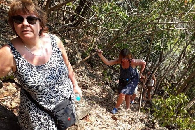 Sam Roi Yod National Park & Praya Nakhon Cave Join Group Tour - Lunch at the national park area, plus what happens after