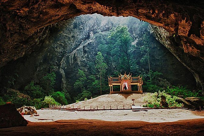 Sam Roi Yod National Park & Praya Nakhon Cave Join Group Tour - Ban Bang Pu fishing village and the boat ride along the coast