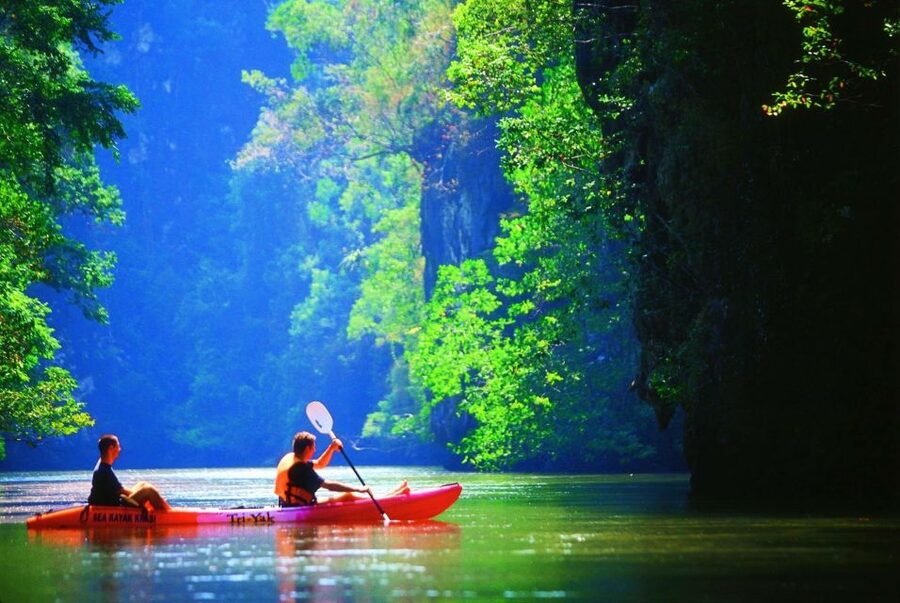 Sea Kayaking in Ao Thalane & Optional Full-Day Hong Island - Viewpoint breaks and why timing makes a difference