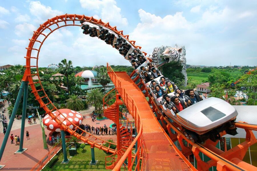 Siam Amazing Park: Water Park Ticket and Buffet Lunch - Buffet lunch included: what to eat and how to use the meal break