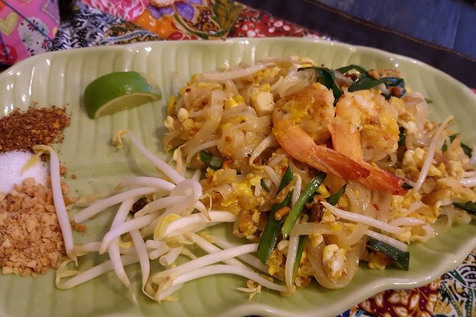 Silom Thai Cooking Experience with Market Visit - Market Shopping at Silom Thai Cooking School: where flavor starts