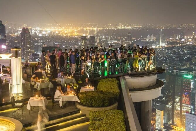 Sirocco Rooftop: "Hangover" Iconic Sky Dining Experience - The rooftop view: how to get the best table energy