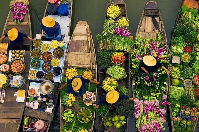 Small Group Railway Market and Floating Market - Damnoen Saduak Floating Market: a boat tour with real canal texture