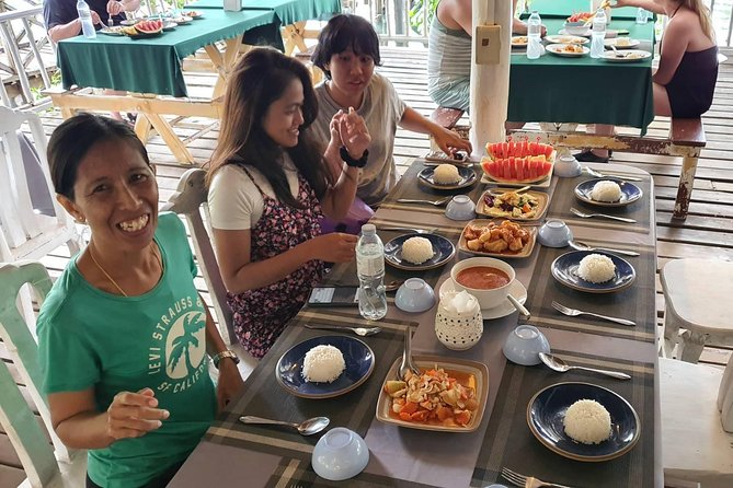 Small-Group Sea Kayaking in Ao Thalane Bay and Hong Island from Krabi - Pak Bia and Ko Lao La Ding: short island breaks that keep the day moving