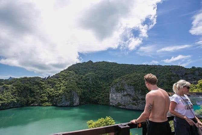 Snorkeling and Kayaking Tour at Angthong Marine Park by Speedboat from Koh Samui - Angthong Marine Park, the 42-island playground you can actually visit