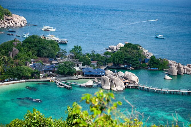 Snorkelling Trip 5 Island Tour Around Koh Tao and Koh Nang yuan - Getting to Mae Haad Pier with hotel pickup