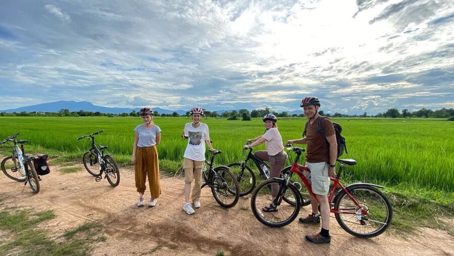 Sukhothai: 2.5-Hours Guided Countryside Sunset Bike Tour - Pedal Along Klong Mae Lampan, Then Into Rural Life